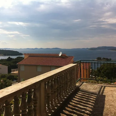 Apartments Prgin Krizan Primošten Buitenkant foto